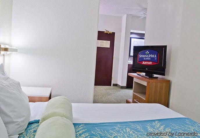 Springhill Suites By Marriott Charlotte Airport Екстер'єр фото